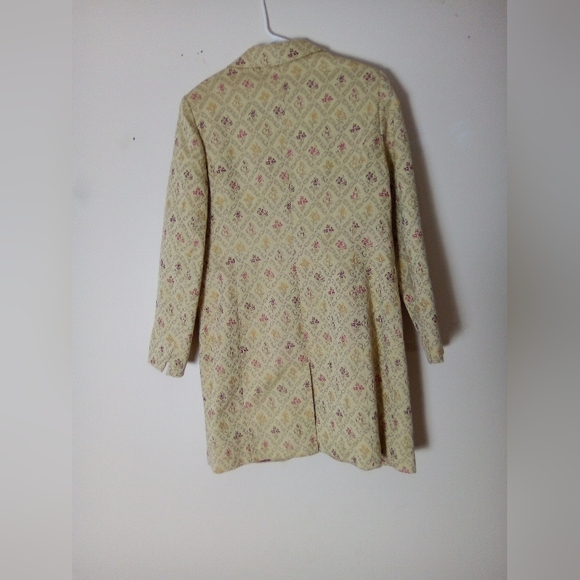 DALIA Elegant Cream Patterned Women's OVERBLAZER - Picture 7 of 8